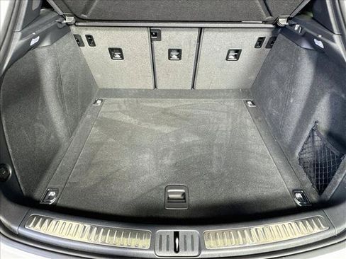 Certified 2026 Porsche Macan AWD/4WD image 23