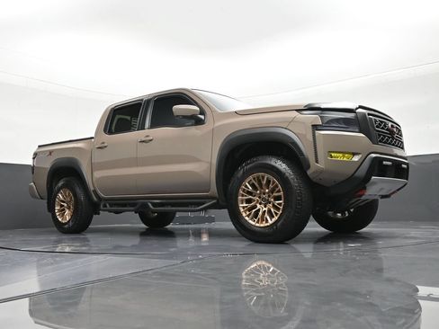 Used 2024 Nissan Frontier Pro-X w/ Pro Convenience Package RWD image 26