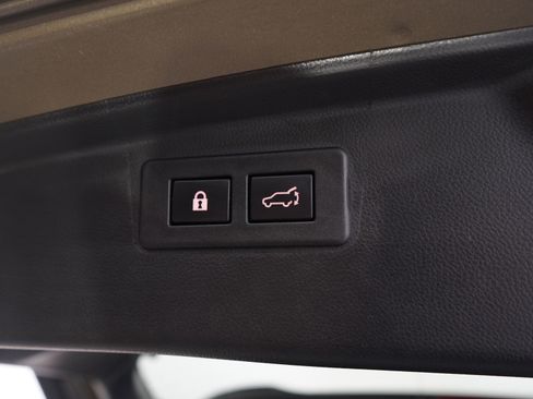 Used 2023 Subaru Outback Onyx Edition image 10