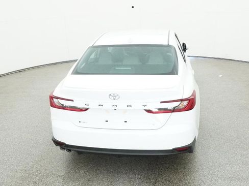 New 2026 Toyota Camry SE image 32