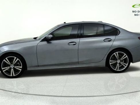 Used 2023 BMW 330i Sedan w/ Driving Assistance Package RWD image 6
