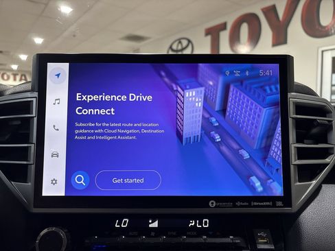 Used 2022 Toyota Tundra Limited AWD/4WD image 19