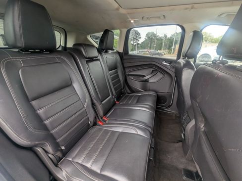 Used 2018 Ford Escape Titanium w/ Ford Safe & Smart Package AWD/4WD image 18