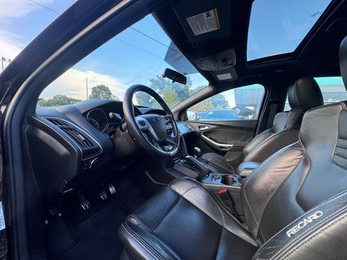 Used 2014 Ford Focus ST w/ Equipment Group 202A FWD image 11