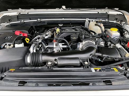 Used 2023 Jeep Wrangler Sport S AWD/4WD image 35