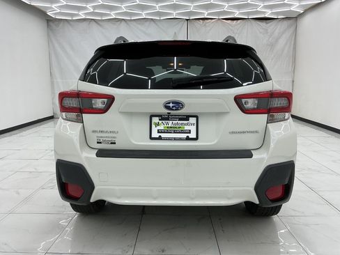 Used 2020 Subaru Crosstrek 2.0i Premium w/ Moonroof Package 2 AWD/4WD image 10
