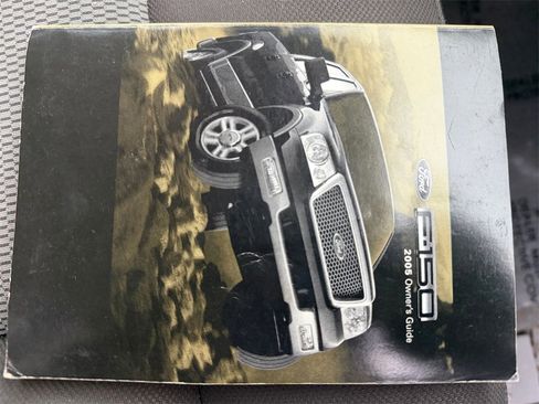 Used 2005 Ford F150 FX4 image 32
