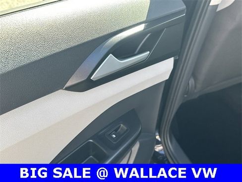 Certified 2023 Volkswagen Taos S image 9