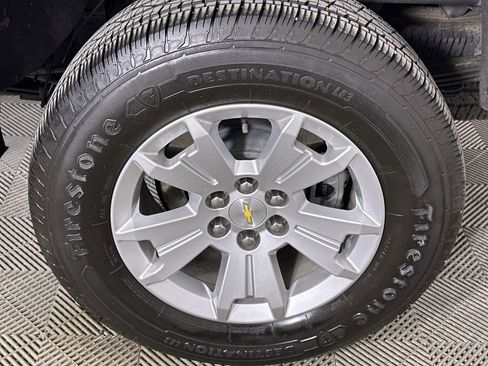 Used 2022 Chevrolet Colorado LT w/ Fleet Safety Package image 70