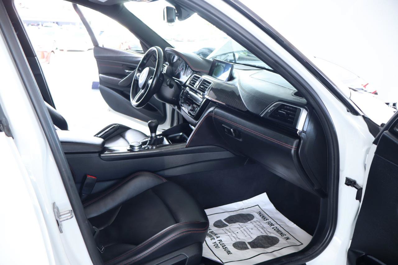 Used 2016 BMW M3 RWD image 49