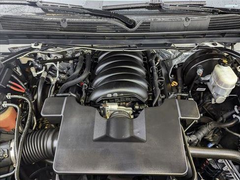 Used 2018 Chevrolet Silverado 1500 LT w/ All Star Edition image 21