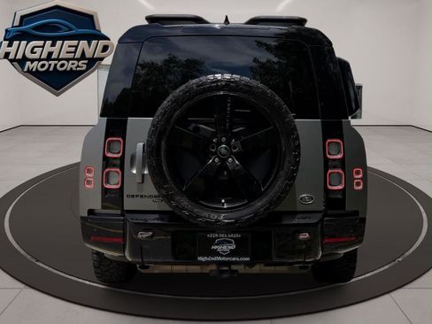 Used 2023 Land Rover Defender 130 X-Dynamic SE AWD/4WD image 5