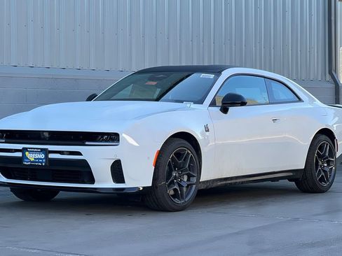 New 2026 Dodge Charger Scat Pack w/ Blacktop Package AWD/4WD image 8