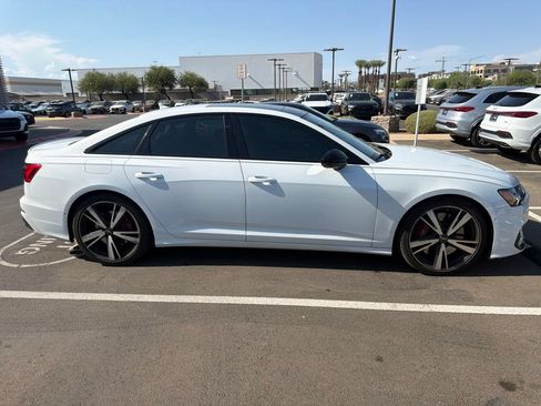 Used 2022 Audi S6 Prestige AWD/4WD image 4