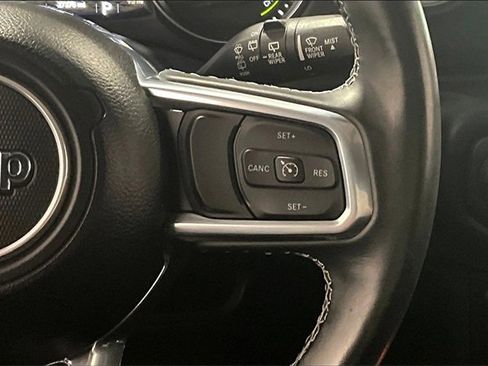 Used 2022 Jeep Wrangler Unlimited Sahara w/ Cold Weather Group image 12