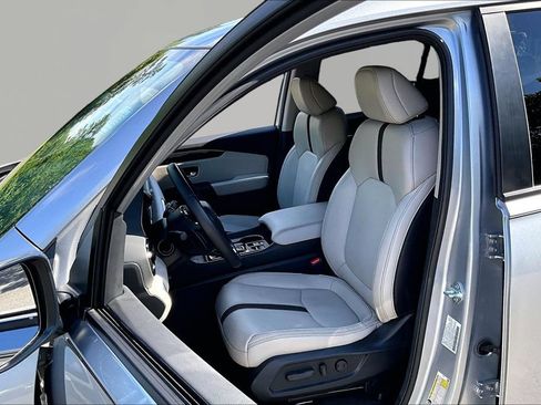 Used 2026 Honda Pilot EX-L image 17