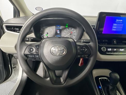 Used 2024 Toyota Corolla LE FWD image 16