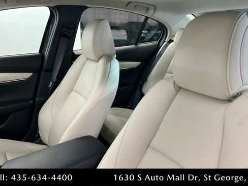 Certified 2025 MAZDA MAZDA3 2.5 Turbo Sedan w/Premium Plus image 16