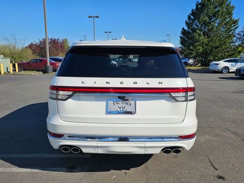 Used 2023 Lincoln Aviator Black Label Grand Touring w/ Class IV Trailer Tow Package AWD/4WD image 6