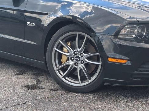 Used 2014 Ford Mustang GT Premium w/ GT Track Package RWD image 2