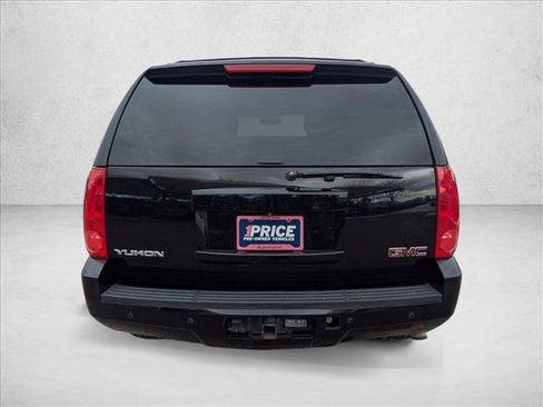 Used 2013 GMC Yukon SLT w/ SLT-2 Equipment Package image 6