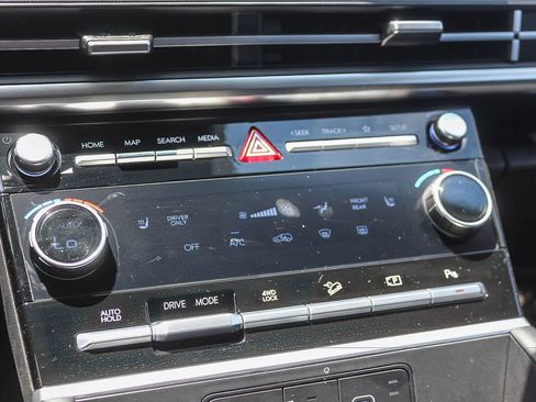 Certified 2026 Hyundai Santa Fe SEL AWD/4WD image 33