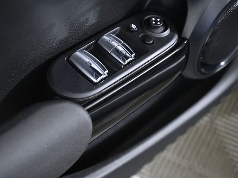 Certified 2024 MINI Cooper S w/ Seaside Edition image 28