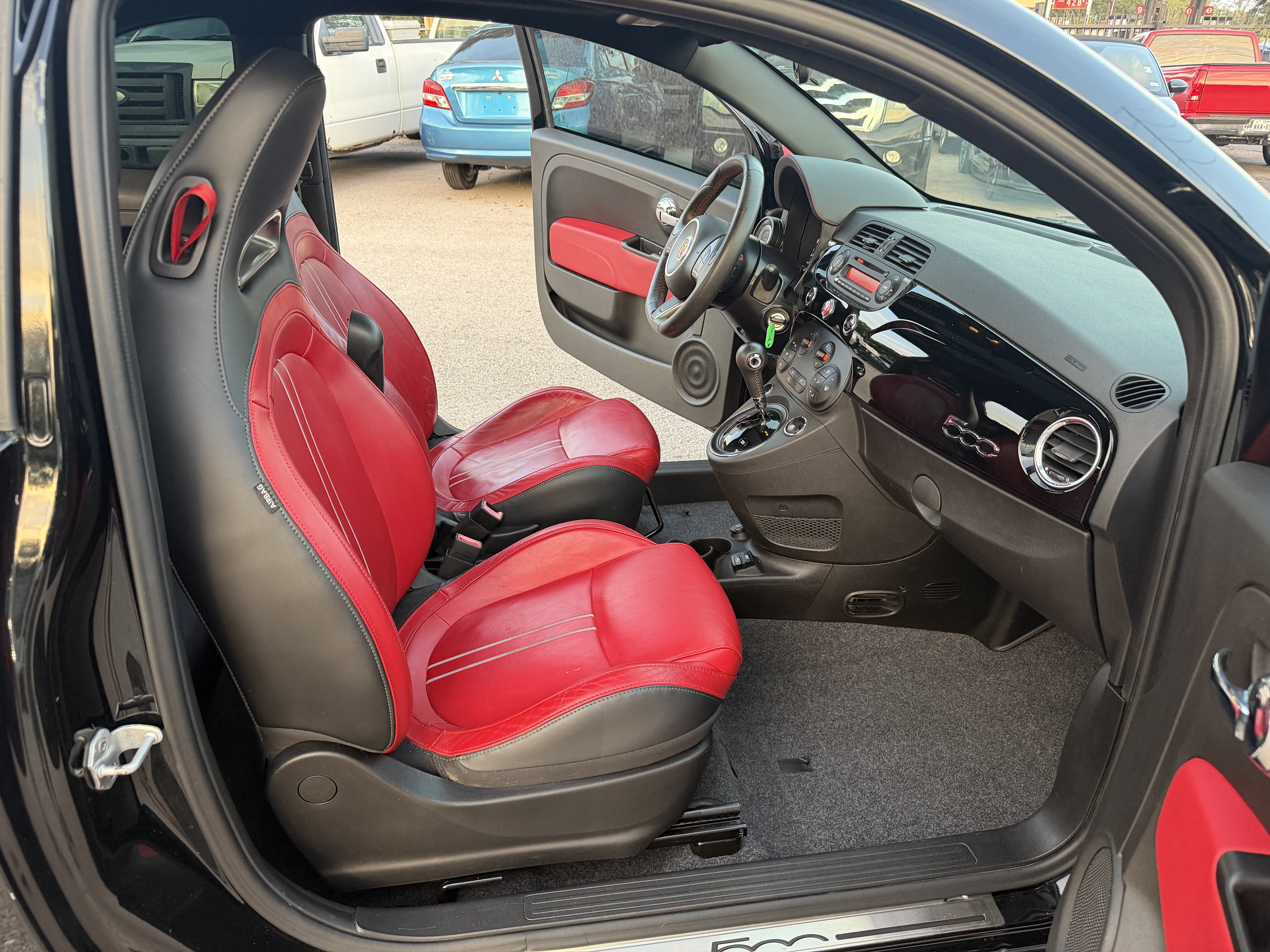 Used 2015 FIAT 500 Abarth w/ Beats Audio Package FWD image 15