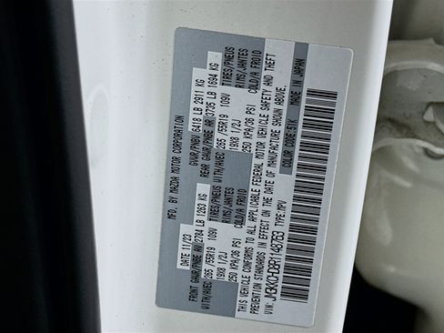 Used 2024 MAZDA CX-90 3.3 Turbo w/ Preferred Plus image 12