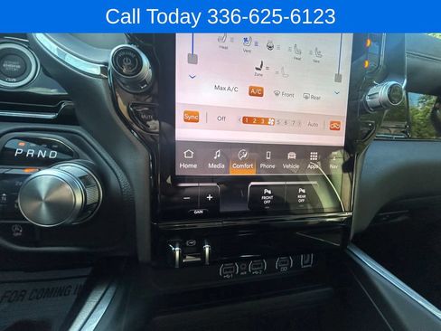 Used 2025 RAM 1500 Laramie w/ Night Edition AWD/4WD image 30