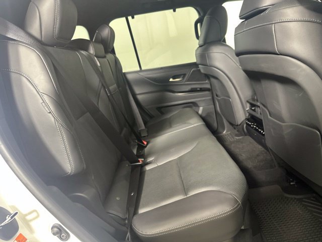 Used 2025 Lexus LX 700h Luxury w/ Appearance Package AWD/4WD image 31