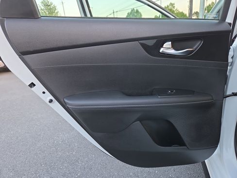 Used 2024 Kia Forte GT-Line image 24