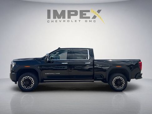 Used 2024 GMC Sierra 2500 Denali Ultimate AWD/4WD image 2