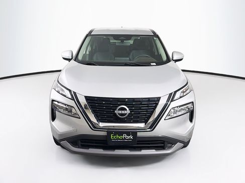 Used 2023 Nissan Rogue SV AWD/4WD image 2