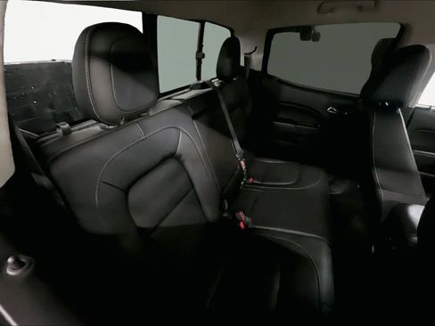 Used 2018 GMC Canyon SLT w/ Trailering Package image 28