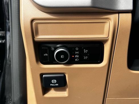 Used 2023 Ford F150 XLT image 20