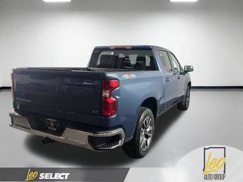 Used 2024 Chevrolet Silverado 1500 LT AWD/4WD image 6