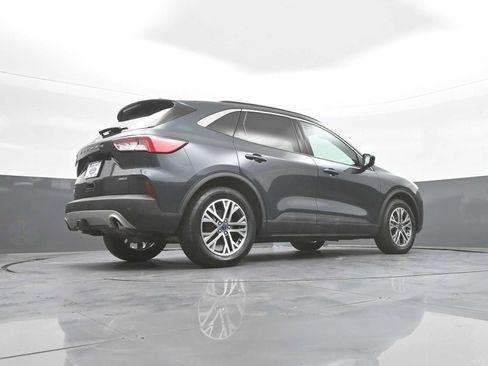 Certified 2022 Ford Escape SEL w/ Technology Package AWD/4WD image 42
