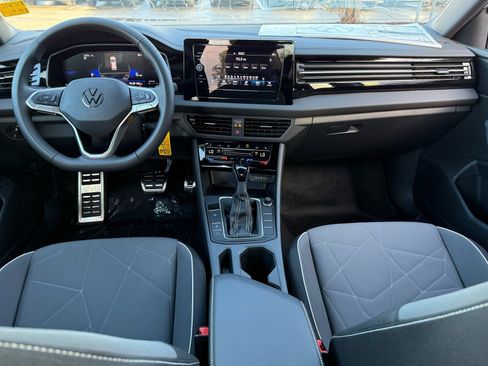 New 2026 Volkswagen Jetta Sport image 9