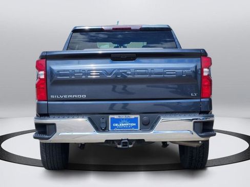 Used 2022 Chevrolet Silverado 1500 LT AWD/4WD image 4