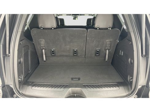 Used 2025 Chevrolet Tahoe LT AWD/4WD image 24