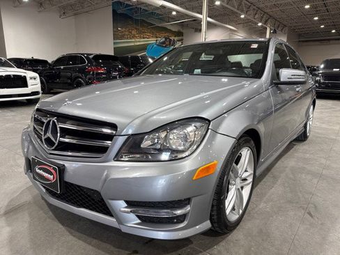 Used 2014 Mercedes-Benz C 250 Sedan image 23