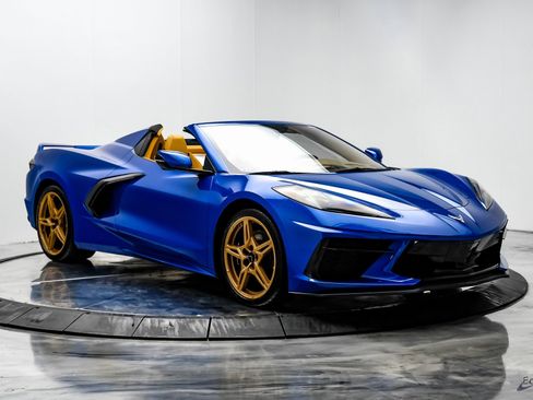 Used 2020 Chevrolet Corvette Stingray 3LT Z51 Performance P w/ 3LT Preferred Equipment Group image 25