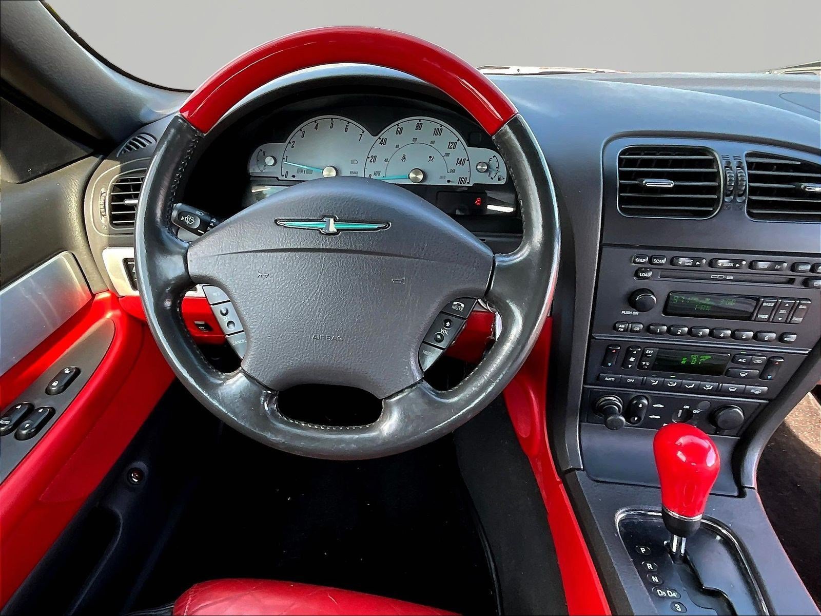 Used 2002 Ford Thunderbird RWD image 7