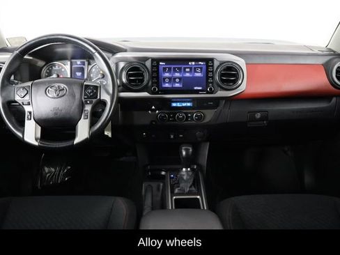Used 2022 Toyota Tacoma SR5 w/ Technology Package image 14