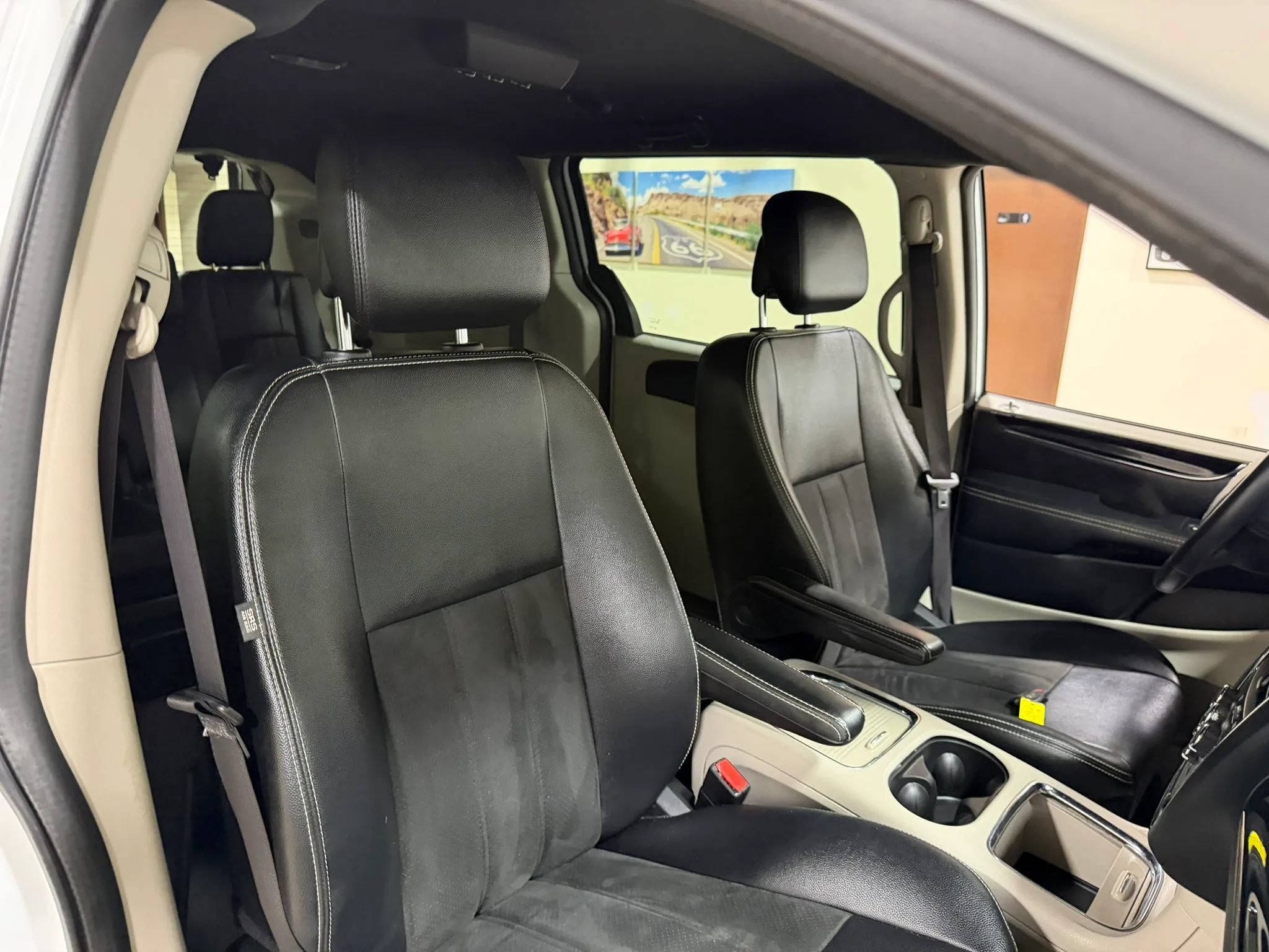 Used 2019 Dodge Grand Caravan SXT FWD image 41