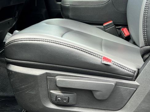 New 2025 RAM 3500 Tradesman image 15