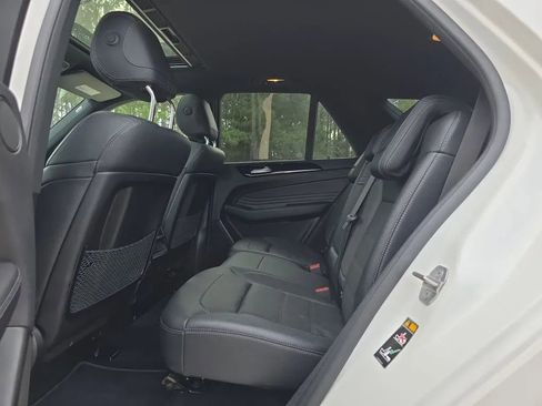 Used 2018 Mercedes-Benz GLE 350 4MATIC image 43