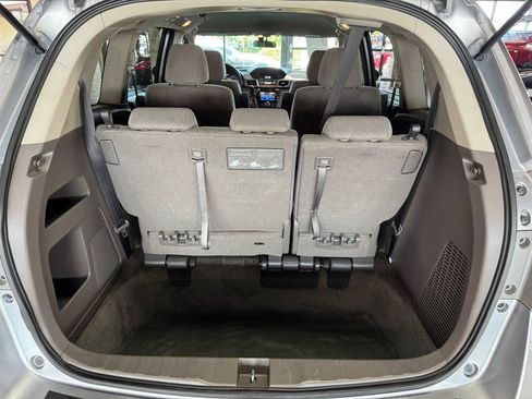 Used 2016 Honda Odyssey EX image 37