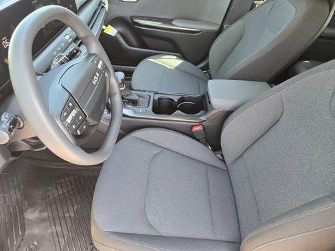 New 2026 Kia K4 FWD image 10